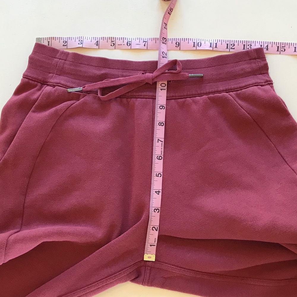 LULULEMON BURGUNDY HIGH RISE SCUBA JOGGER - Picture 4 of 9